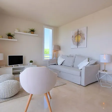 Belvilla By Oyo Alcazaba Lagoon Apartment Estepona