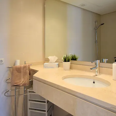 Belvilla By Oyo Alcazaba Lagoon Apartment Estepona